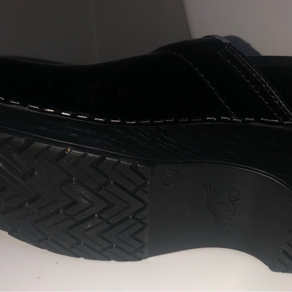 Dansko clogs - Picture 3 of 5